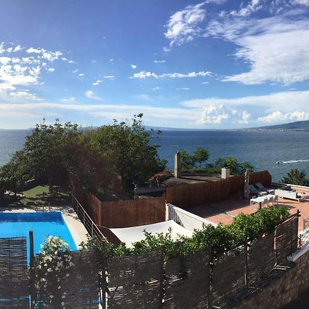 Villa Bikini On Sorrento Coast فيكو إيكوينس المظهر الخارجي الصورة