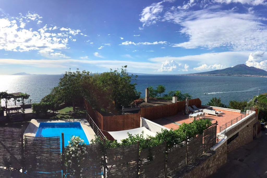 Villa Bikini On Sorrento Coast فيكو إيكوينس المظهر الخارجي الصورة