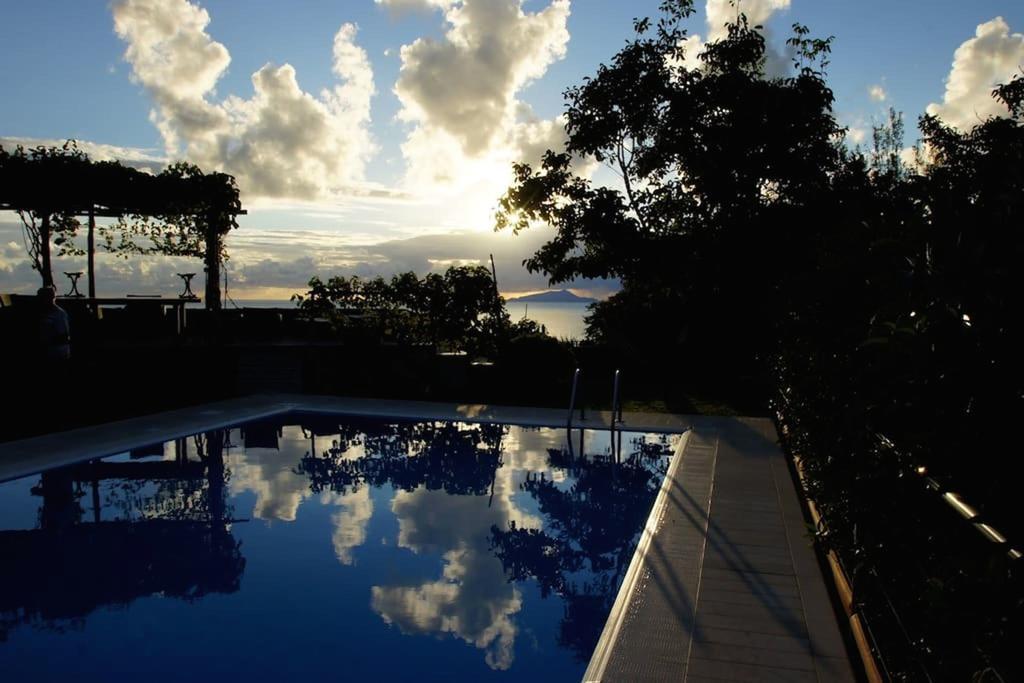 Villa Bikini On Sorrento Coast فيكو إيكوينس المظهر الخارجي الصورة